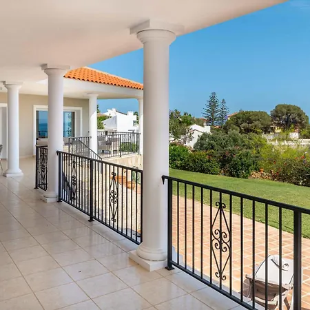 La Perla بيت للعطل